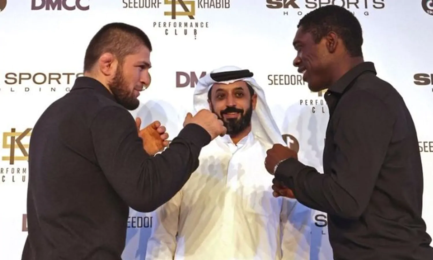 Khabib Nurmagomedov dan Clarence Seedorf Kolaborasi Bikin Akademi Sepak Bola di Dubai